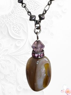 Signed Liz Palacios SF Artisan Banded Agate Necklace Purple Crystal Accents